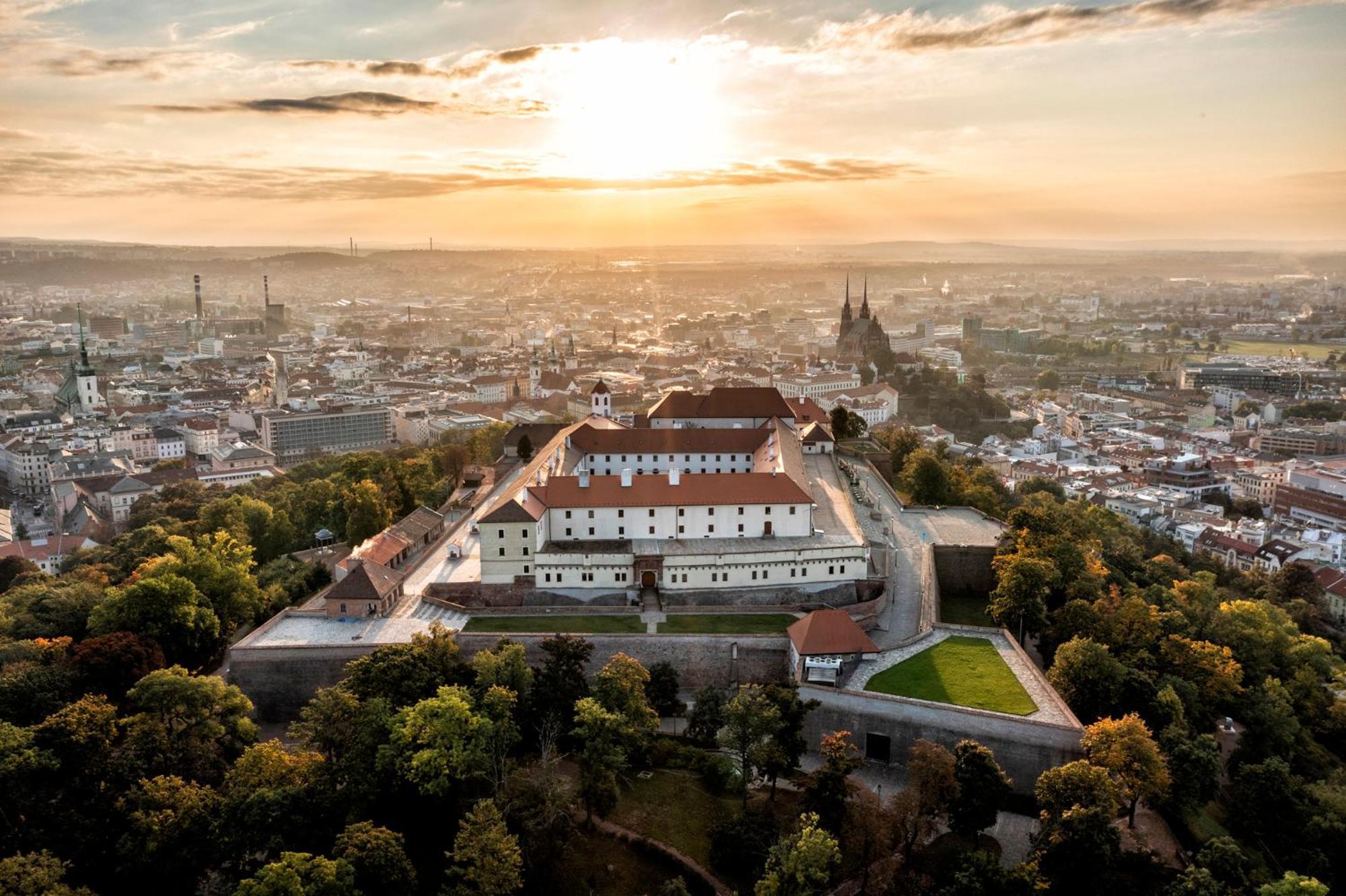 International 4* Brno