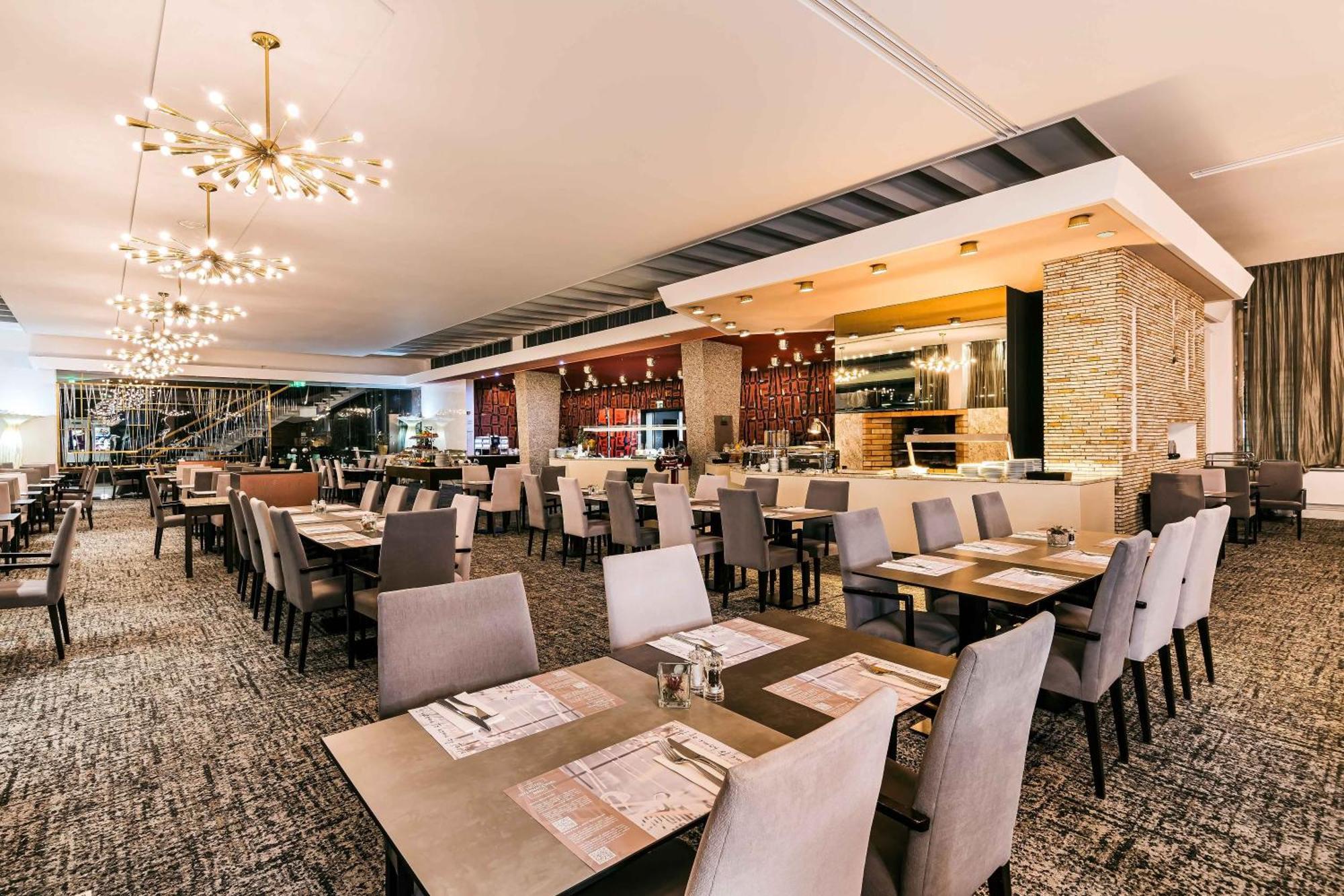 International Hotel 4*