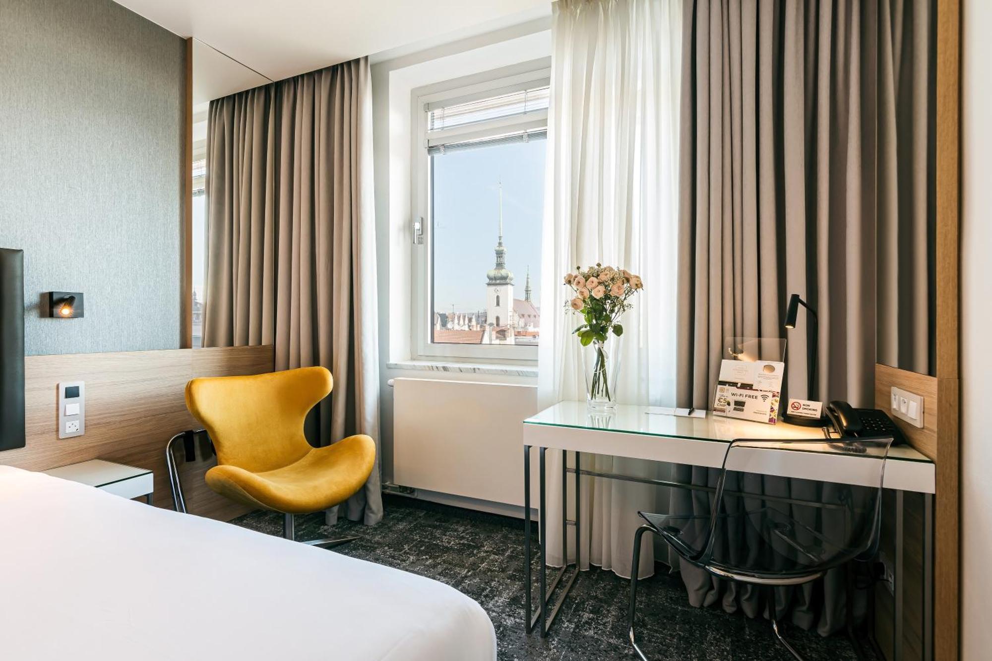 International Hotel 4*